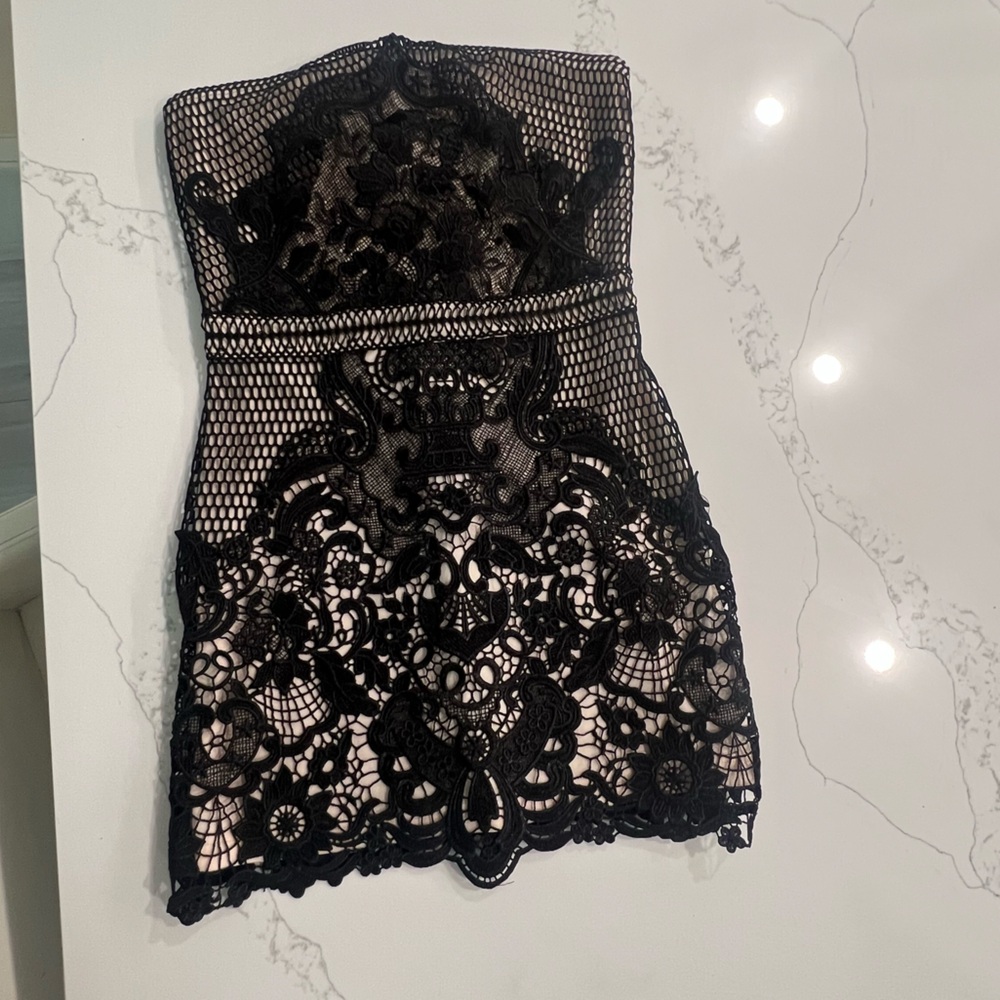 Strapless lace dress